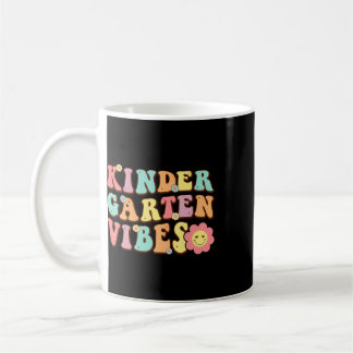 Caneca De Café 1º Dia De Aula Vibrações De Jardim De Infância Est