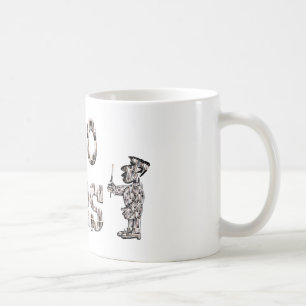 Caneca De Café 10000 horas com uma sobreposição de pincéis. 