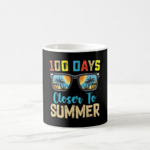 Caneca De Café 100 Dias Mais Próximos Da Escola De Férias De Verã