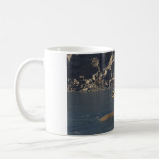 Caneca De Café 11oz mug with "Cariboo Crossing" image