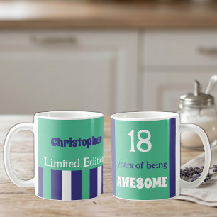 Caneca De Café 18 anos de ser um nome incrível, verde roxo