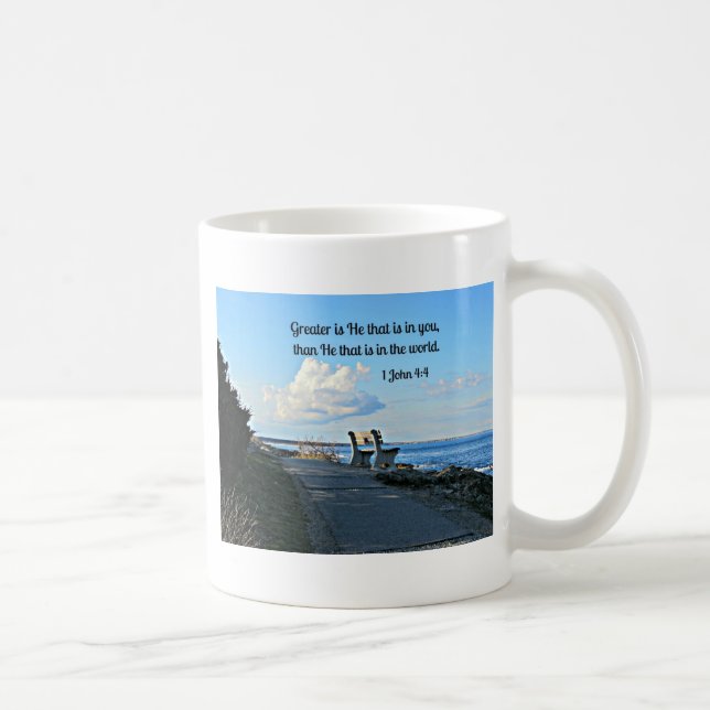 Caneca De Café 1 John 4:4 (Direita)