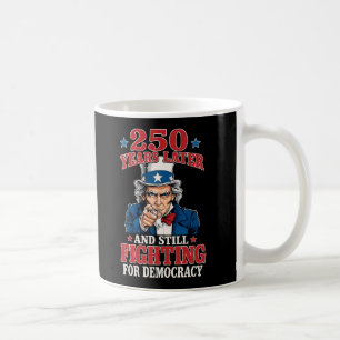 Caneca De Café 250 anos depois e ainda lutando pela democracia