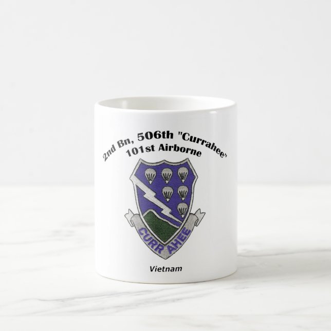 Caneca De Café 2-506th_Viet_mwpatch.wcIn (Centro)