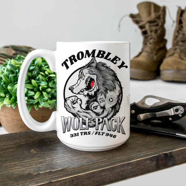 Caneca De Café 331 Oferta Personalizada para Formatação da Força  (331 TRS Wolf Pack Air Force Basic Military Training Graduation gift Airman graduate proud mom or dad)