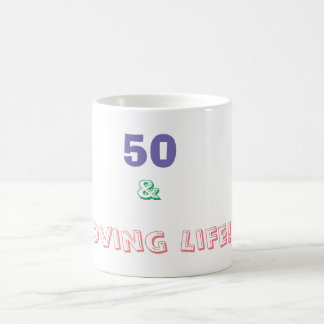 Caneca De Café 50 & Amando a Vida