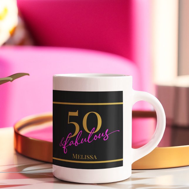 Caneca De Café 50 e Dourado rosa preto fabuloso (Chic 50 and Fabulous coffee mug for 50th birthday gold and pink typography on black background)