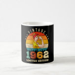 Caneca De Café 60 Year Old Women Bday 1962 Vintage 60th Birthday<br><div class="desc">Birthday Design For anyone who's horoscope say difficult & Stubborn But totally worth.Wear it with pride at work,  school gym perfect to pair with shorts,  leggings or jeans for a casual yet trendy Look</div>