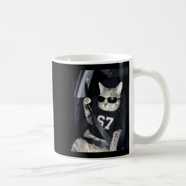 Caneca De Café 67 Cat Wearing Sungles Gen Alpha Funny Six Seven 6 (Direita)