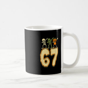 Caneca De Café 67 Meme de Halloween 6 7 Números Seis Sete Criança