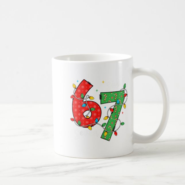 Caneca De Café 67 Meme Six Seven Brain Rot 6-7 Christmas Lights F (Direita)