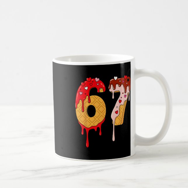Caneca De Café 67 Sorvete Drip Meme Engraçado Seis Sete Dia dos N (Direita)