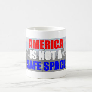 Caneca De Café A América Não É Um Espaço Seguro