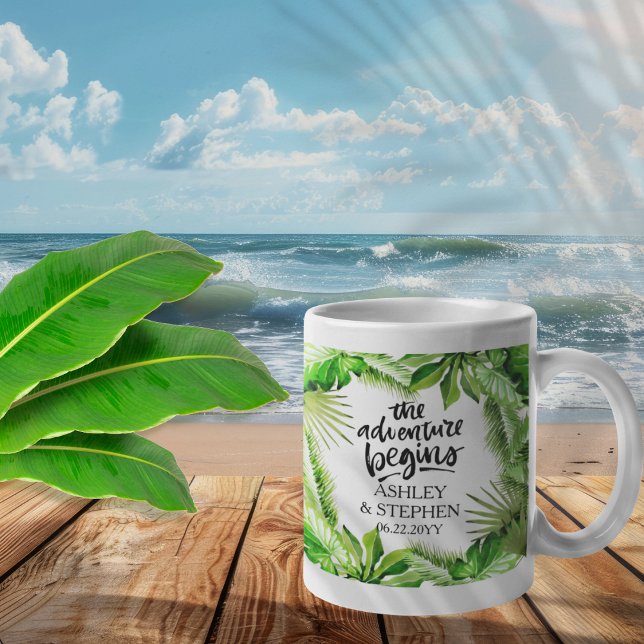 Caneca De Café A Aventura Começa Nomes De Casamentos Tropicais |  ("The Adventure Begins" Tropical Greenery Wedding | Couple's Names and Date Coffee Mug)