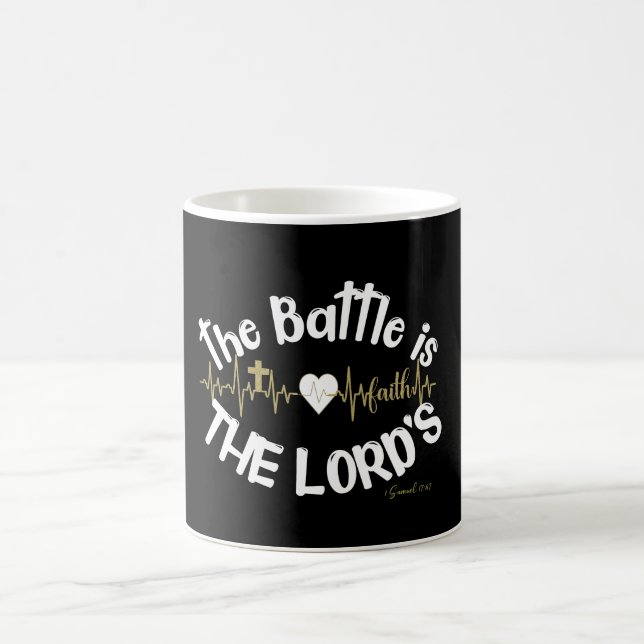 Caneca De Café A Batalha é a Citação das Escrituras KJV do Senhor (Centro)