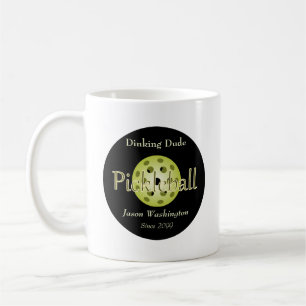Caneca De Café A Bola de Pickleball do Cara do Dinking
