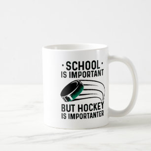 Caneca De Café A Escola É Importante, Mas O Hóquei É Um Gelo Impo