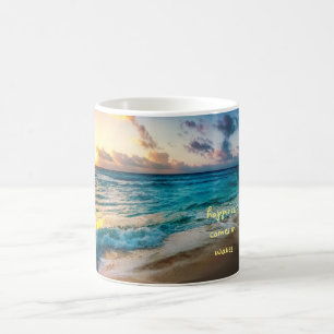 Caneca De Café A felicidade vem em ondas