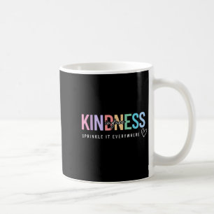 Caneca De Café A gentileza É Libertar O Sprinkkle Em Todos Os Lug