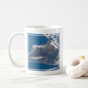 Caneca De Café A Grande Ilha Do Havaí E Suas Montanhas