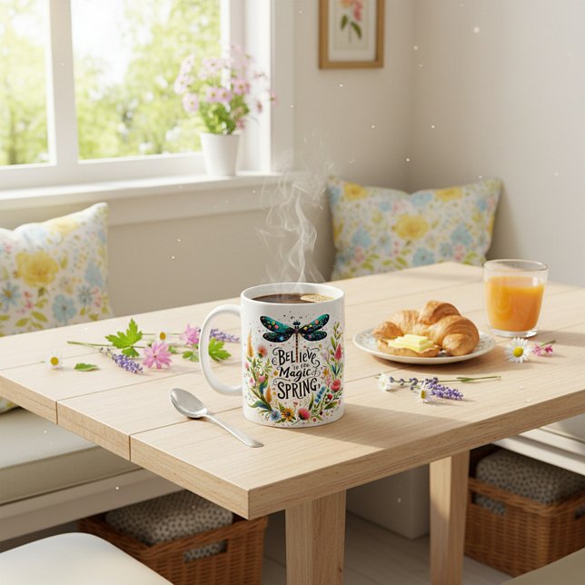 Caneca De Café A Magia da Primavera floral (Criador carregado)