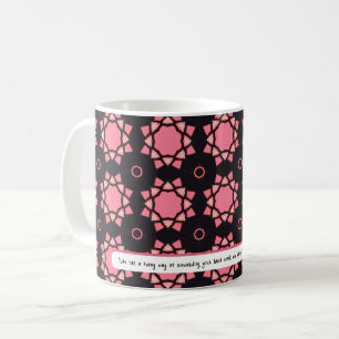 Caneca De Café A vida REWARDS de forma engraçada padrão ROSA