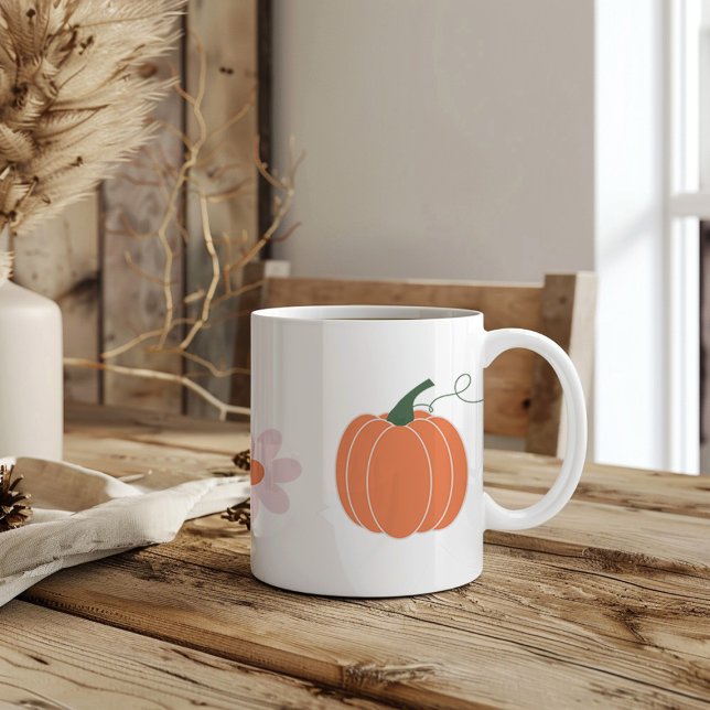 Caneca De Café abóbora e flores no outono (Criador carregado)