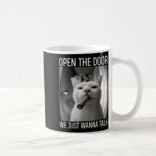 Caneca De Café Abra a porta queremos falar meme de gato gângster