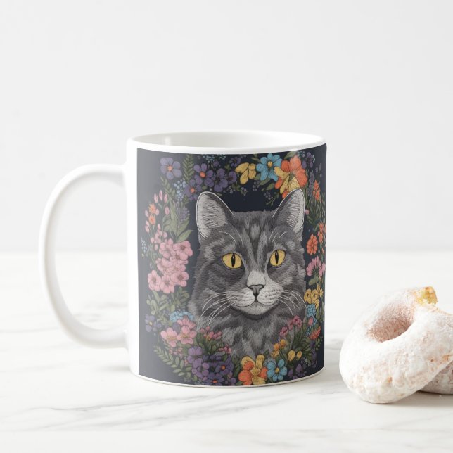 Caneca De Café Abraçar Whimsy e Cuteness com nosso Gato (Com Donut)