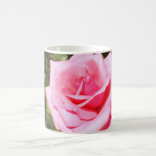 Caneca De Café adorável flor rosa rosa com corações doces