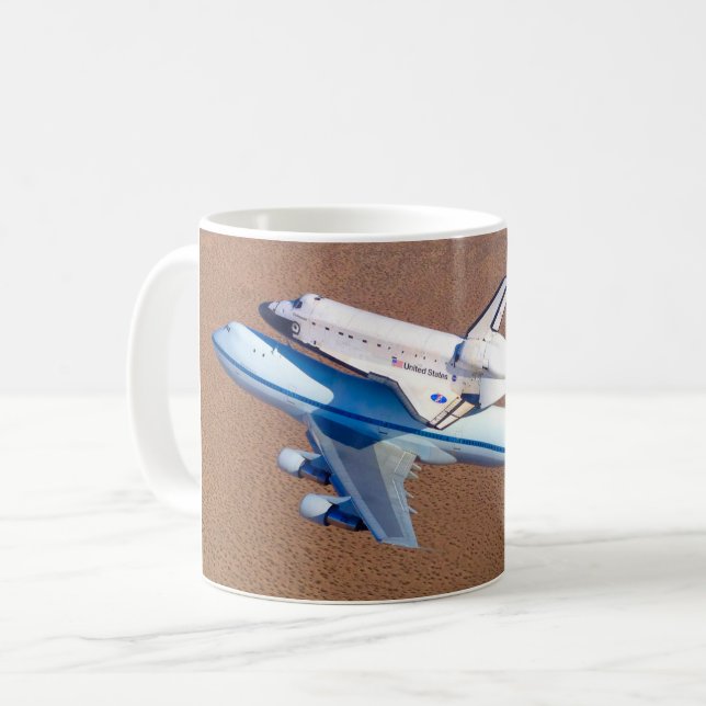 CANECA DE CAFÉ AERONAVES DA TRANSPORTADORA DE NAVIOS (Frente Esquerda)