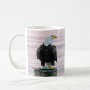 Caneca De Café Águia Cálida com Peixe em Pata - "Marge the Eagle"