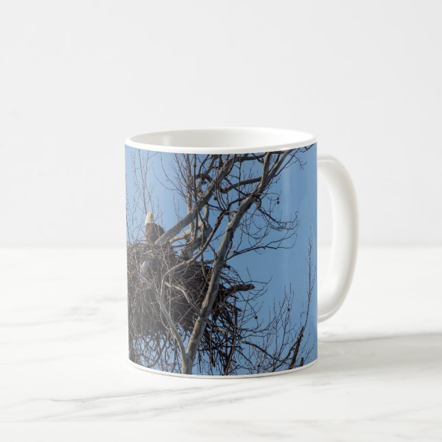 Caneca de Café Águia Vigilante (Frente Esquerda)