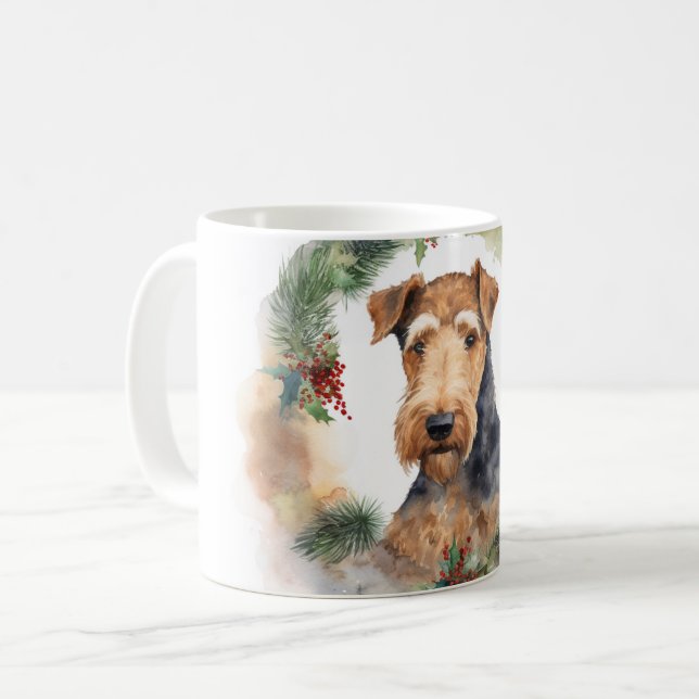 Caneca De Café Airedale Festivo Fretal Da Fome De Natal (Frente Esquerda)