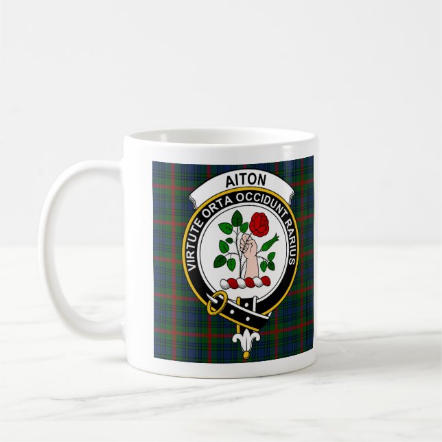 Caneca De Café Aiton Clan Crachá (Esquerda)