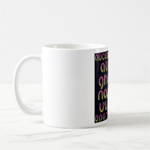 Caneca De Café Alfabeto Néon Retro Rosa e Amarelo dos Anos 80