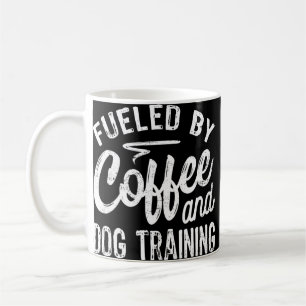 Caneca De Café Alimentado Por Formador De Cães E Café