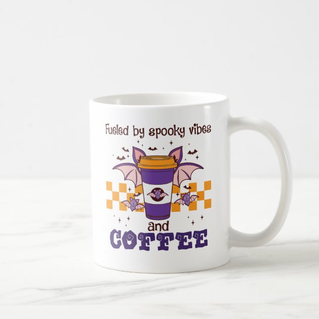 Caneca De Café Alimentado por Spooky Vibes e Café (Direita)
