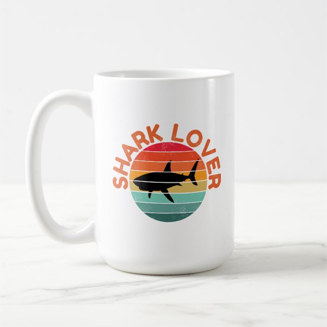CANECA DE CAFÉ AMANTE DE TUBARÃO (Esquerda)
