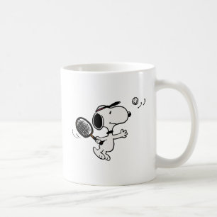 Caneca De Café Amendoins Snoopy Plays Tênis