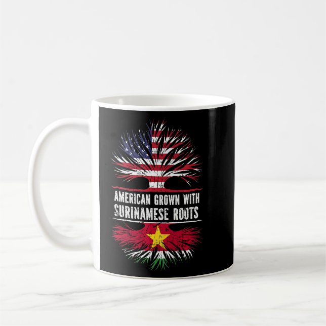 Caneca De Café Americano Cresceu Com Raízes Surinamesas E Sinaliz (Esquerda)