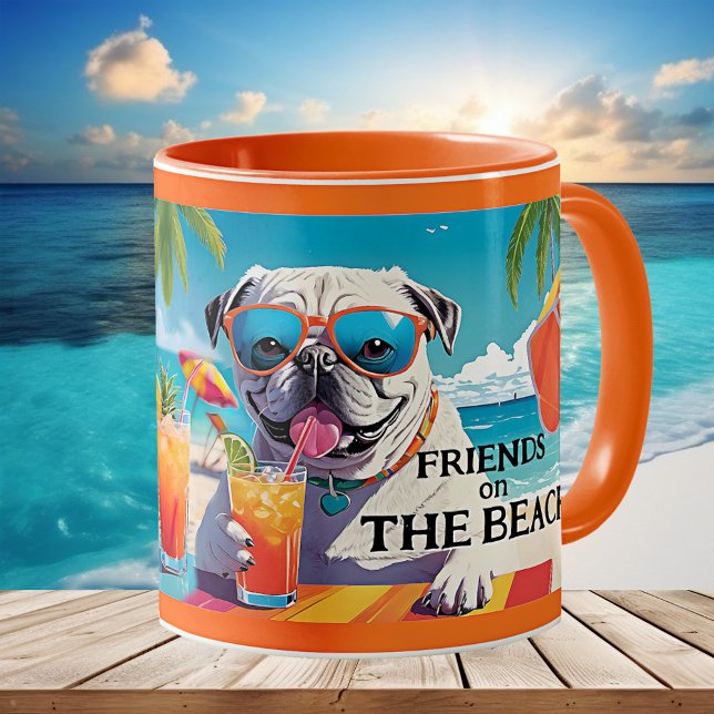 Caneca De Café Amigos divertidos Cães Praia de Verão (Mug featuring a collage of two dogs having a drink on a sunny summer beach. Great for a dog lover.)