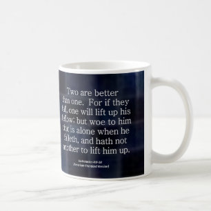 Caneca De Café Amizade Ecclesiastes 4-9 condensado