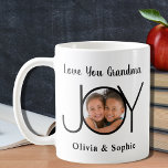 Caneca De Café Amo-Te, Avó Foto Personalizada<br><div class="desc">Adicione sua foto e seu nome a esta caneca moderna para as avós,  com as palavras "Ame sua avó",  faz um presente perfeito de manutenção.</div>