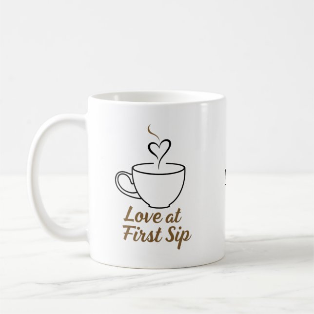 Caneca De Café Amor no Primeiro Sip Dia de os namorados Mug (Esquerda)