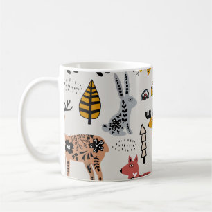Caneca De Café Animais escandinavos, padrão floral e fofo.