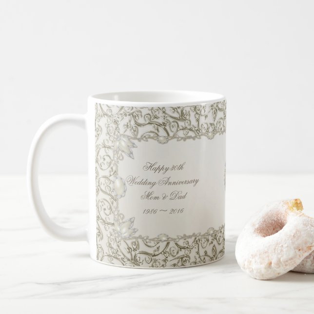 Caneca De Café Aniversário de casamento da pérola elegante 30o (Com Donut)