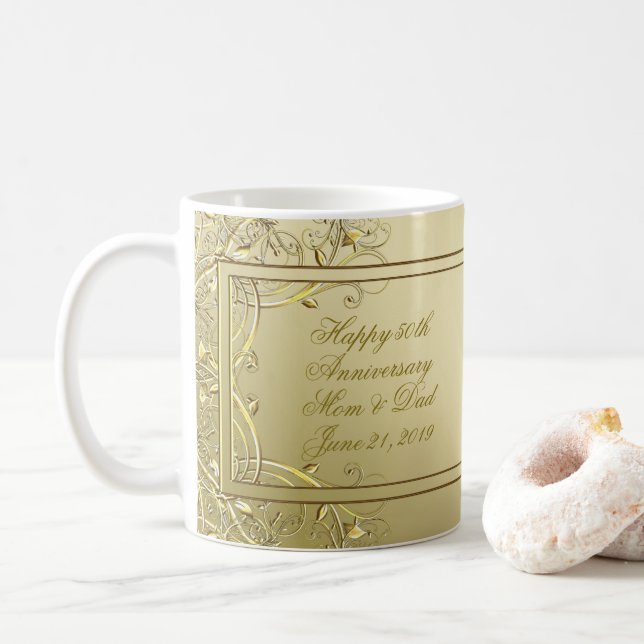 Caneca De Café Aniversário de casamento do ouro 50th do Flourish (Com Donut)