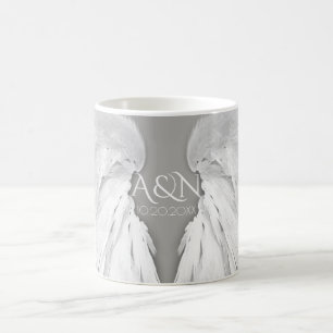 Caneca De Café Anjo WINGS Casando Iniciais de Cinzas Elegantes