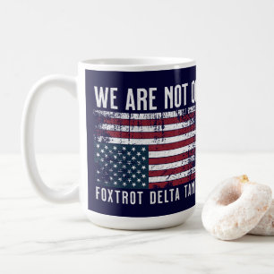 Caneca De Café Anti Trump Flag Design, Não Estamos Bem